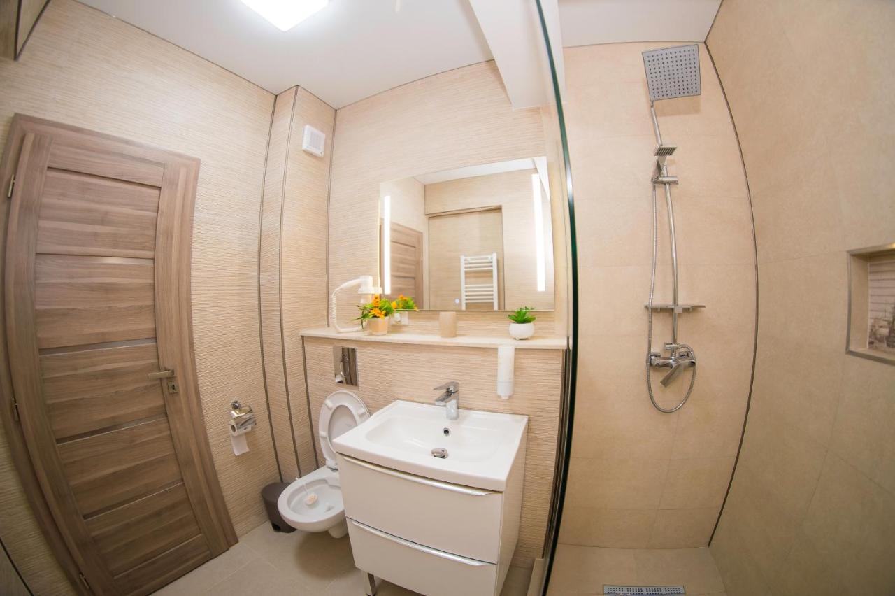 Golden Shell Apartment Mamaia Nord Navodari Bagian luar foto